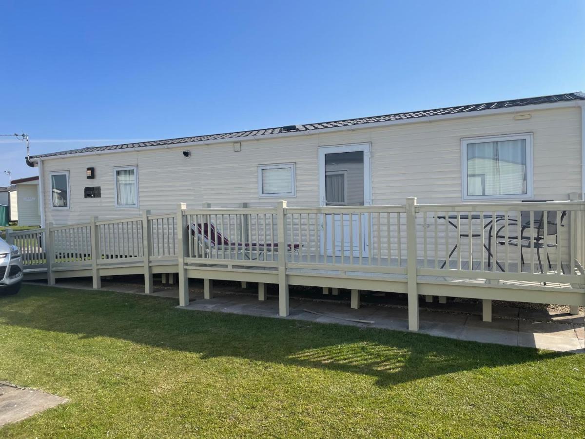 Hotel The Pearl Skegness Esterno foto