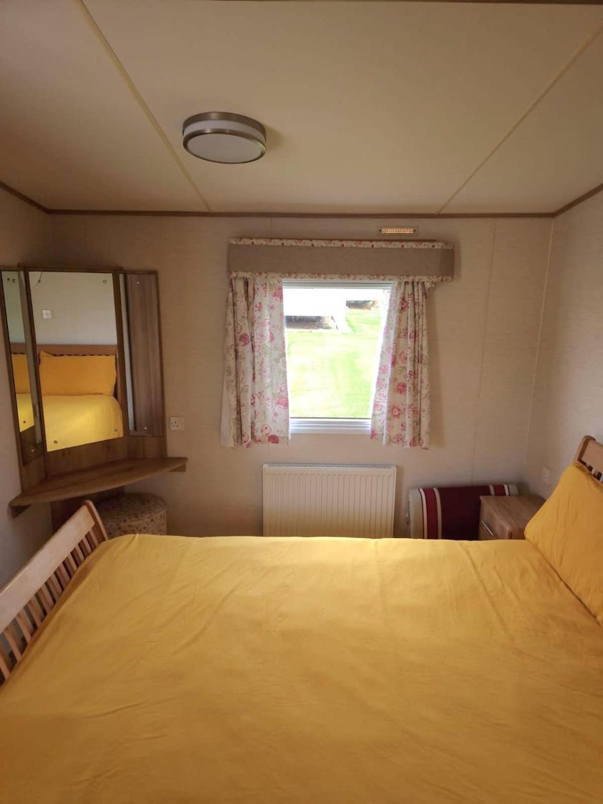Hotel The Pearl Skegness Esterno foto